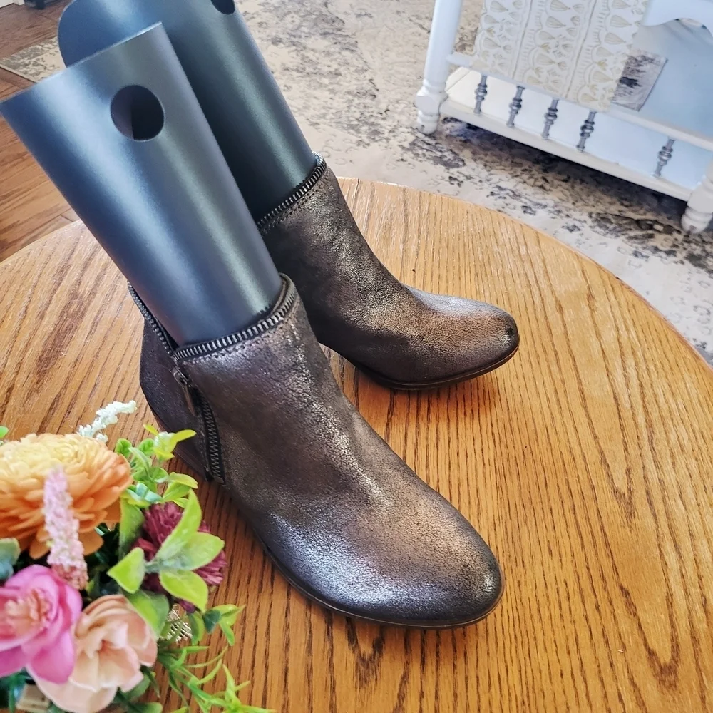 Lucky Brand Charcoal Ankle Booties